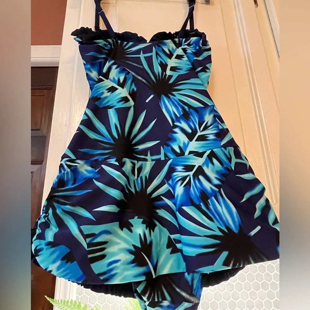 Tropical Blue Leaf Print One Piece Swimsuit‎